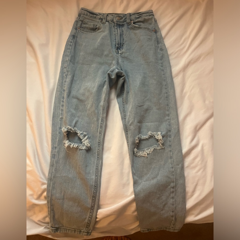straight jeans with rips
